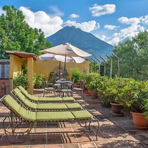 *** Hotel Camelias By Ahs Guatemala